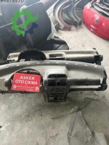 Opel Combo b ön göğüsler