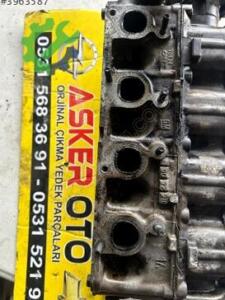 Opel Corsa b 1.4 silindir kapağı