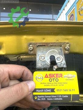 Opel Corsa Bagaj Kilidi çıkma parça