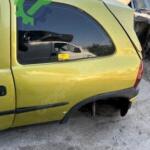 Opel Corsa b arka kelebek camı çamurluk tek kapı