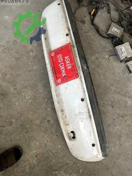 Opel Corsa Arka Tampon çıkma parça