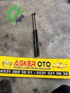 Opel Corsa b bagaj amortirösürü