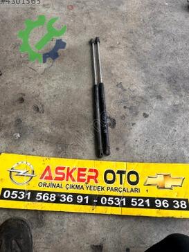 Opel Corsa Bagaj Amortisörü çıkma parça