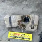 Opel Corsa b benzin deposu