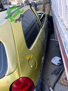 Opel Corsa Kelebek Camı çıkma parça