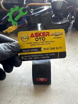 Opel Corsa Flaşör Düğmesi çıkma parça