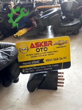 Opel Corsa Flaşör Düğmesi çıkma parça