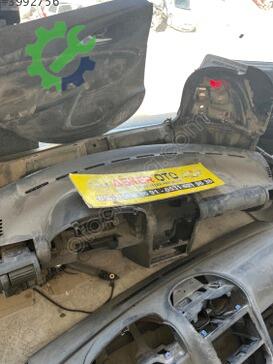 Opel Corsa Torpido Kapağı çıkma parça
