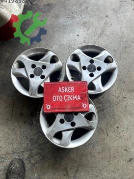 Opel Corsa Jant & Lastik Takımı çıkma parça