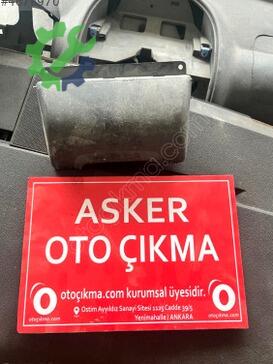 Opel Corsa Orta Konsol çıkma parça