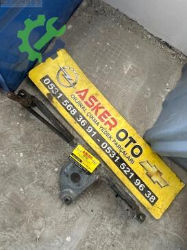 Opel Corsa Ön Silecek Mekanizması çıkma parça