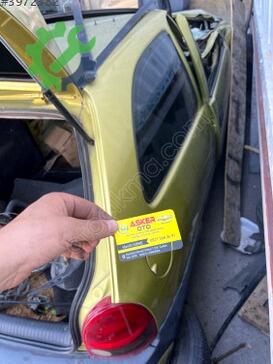 Opel Corsa Sağ Arka Çamurluk çıkma parça