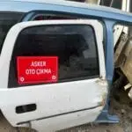 Opel Corsa B sağ arka kapı camı
