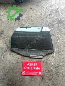 Opel Corsa Sağ Arka Kapı Camı çıkma parça