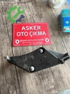 Opel Corsa B sağ motor kulağı orjinal çıkma