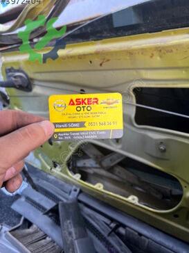 Opel Corsa Sağ Ön Cam Krikosu çıkma parça