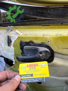 Opel Corsa Sağ Ön Kapı Kolu çıkma parça