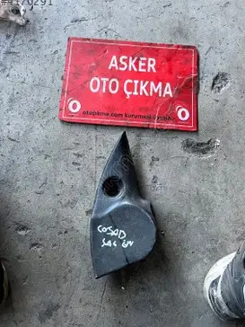 Opel Corsa Sağ Ön Kapı çıkma parça