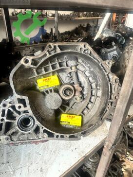 Opel Corsa Şanzıman Komple çıkma parça