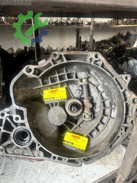 Opel Corsa Şanzıman Komple çıkma parça