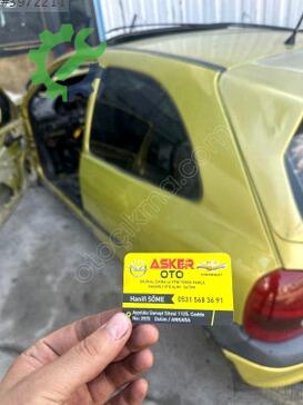 Opel Corsa Sol Arka Çamurluk çıkma parça