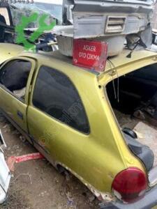 Opel Corsa b sol arka kelebek camı tek kapı