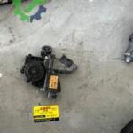 Opel Corsa b sol ön cam motoru