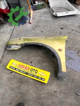 Opel Corsa Sol Ön Çamurluk çıkma parça