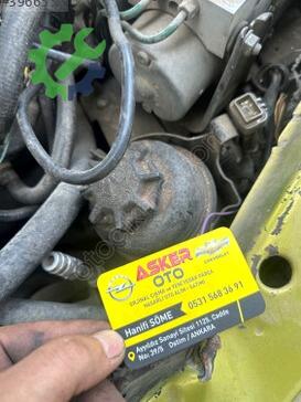 Opel Corsa Direksiyon Yağ Deposu çıkma parça
