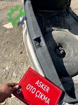 Opel Corsa Bagaj çıkma parça