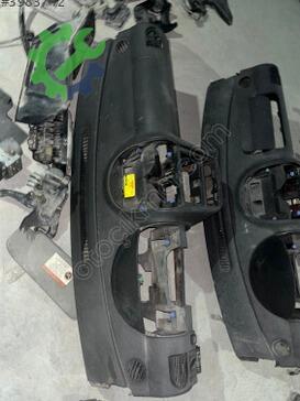 Opel Corsa Torpido Kapağı çıkma parça