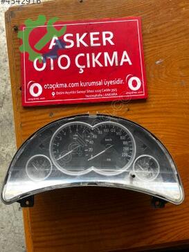 Opel Corsa Km Saati çıkma parça