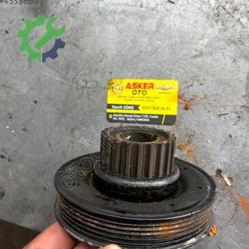 Opel Corsa Krank Kasnağı çıkma parça