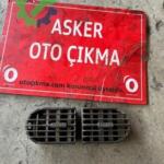 Opel Corsa c orta ızgaralar sağ sol