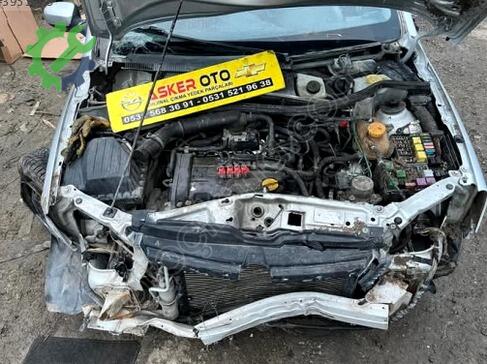 Opel Corsa çıkma parça