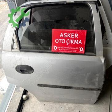 Opel Corsa Sağ Arka Kapı çıkma parça