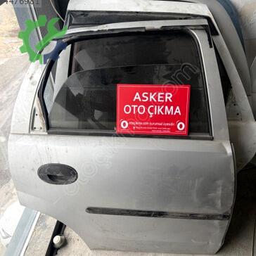 Opel Corsa Sağ Arka Kapı çıkma parça