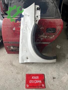 Opel Corsa Sağ Ön Çamurluk çıkma parça