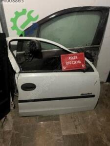 Opel Corsa Sağ Ön Kapı çıkma parça