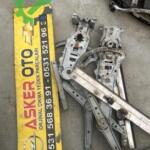 Opel Corsa c sağ ön kapı kirkosu