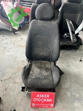 Opel Corsa Sağ Ön Çamurluk çıkma parça