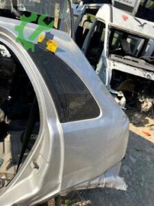 Opel Corsa c sol arka çamurluk