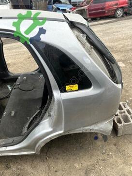 Opel Corsa Sol Arka Çamurluk çıkma parça