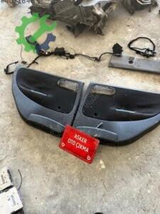 Opel Corsa C sol arka kapı döşemesi