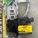 Opel Corsa c sol ön cam kriko motoru