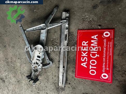 Opel Corsa Sol Ön Cam Krikosu çıkma parça