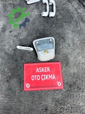 Opel Corsa Tavan Lambası çıkma parça