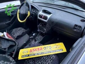 Opel Corsa C üst göğüs ve direksiyon simidi