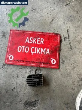 Opel Corsa Ön Cam Izgarası çıkma parça