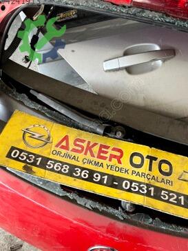 Opel Corsa Bagaj Kapağı çıkma parça